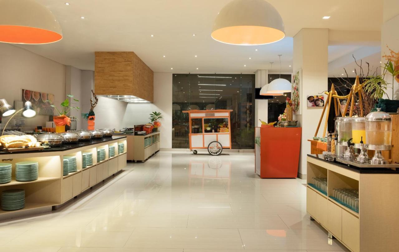 Harris And Conventions Bali Hotel Denpasar